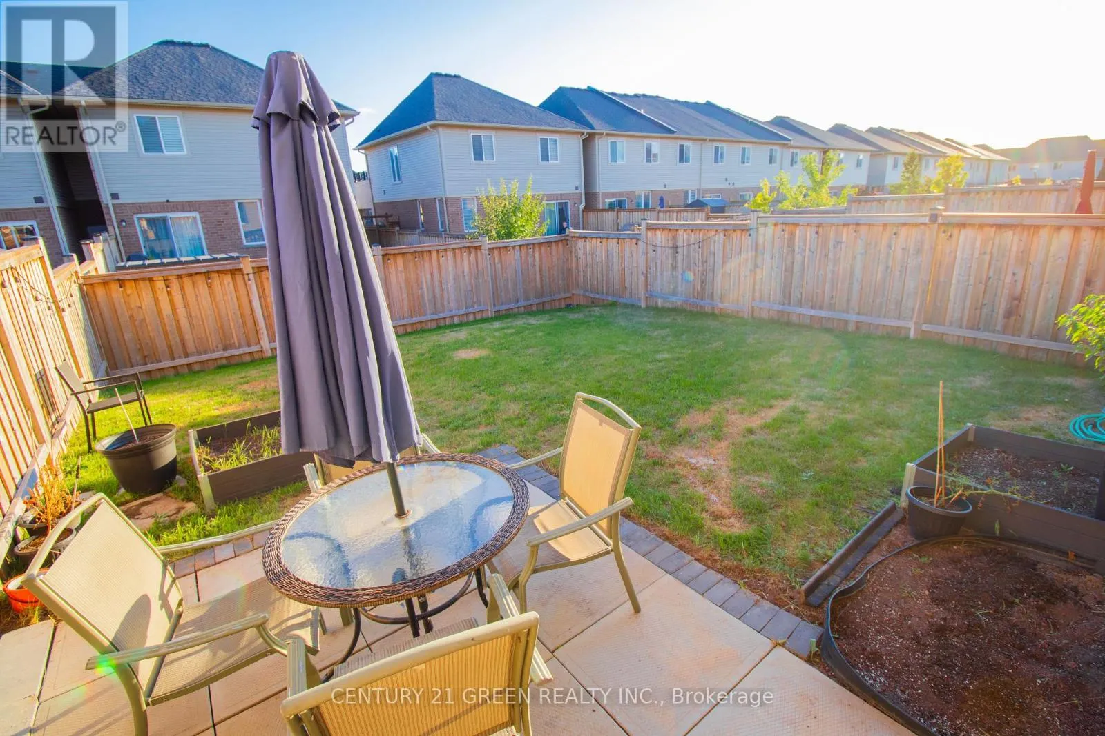 58 PINOT CRESCENT