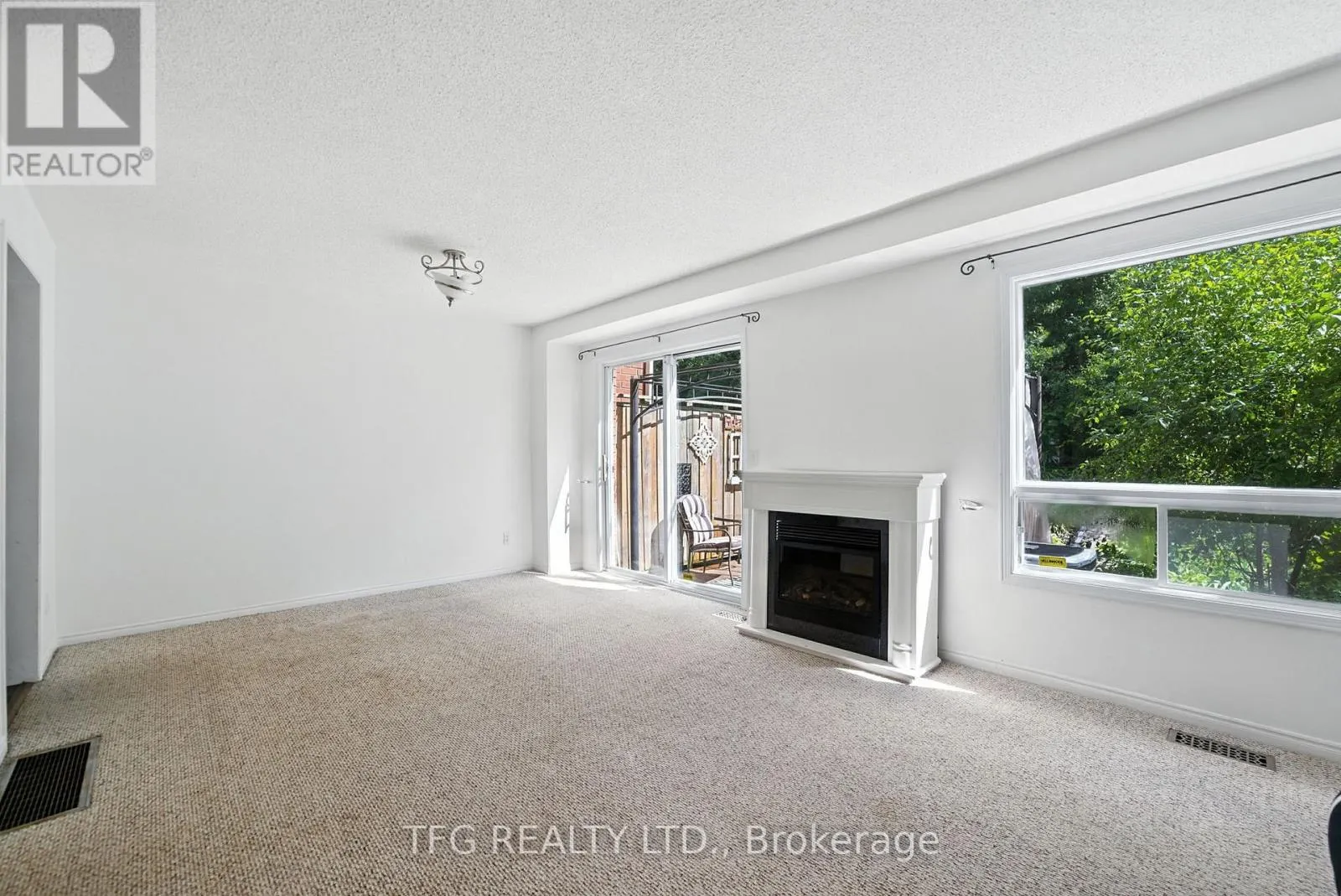 165 SUTHERLAND CRESCENT