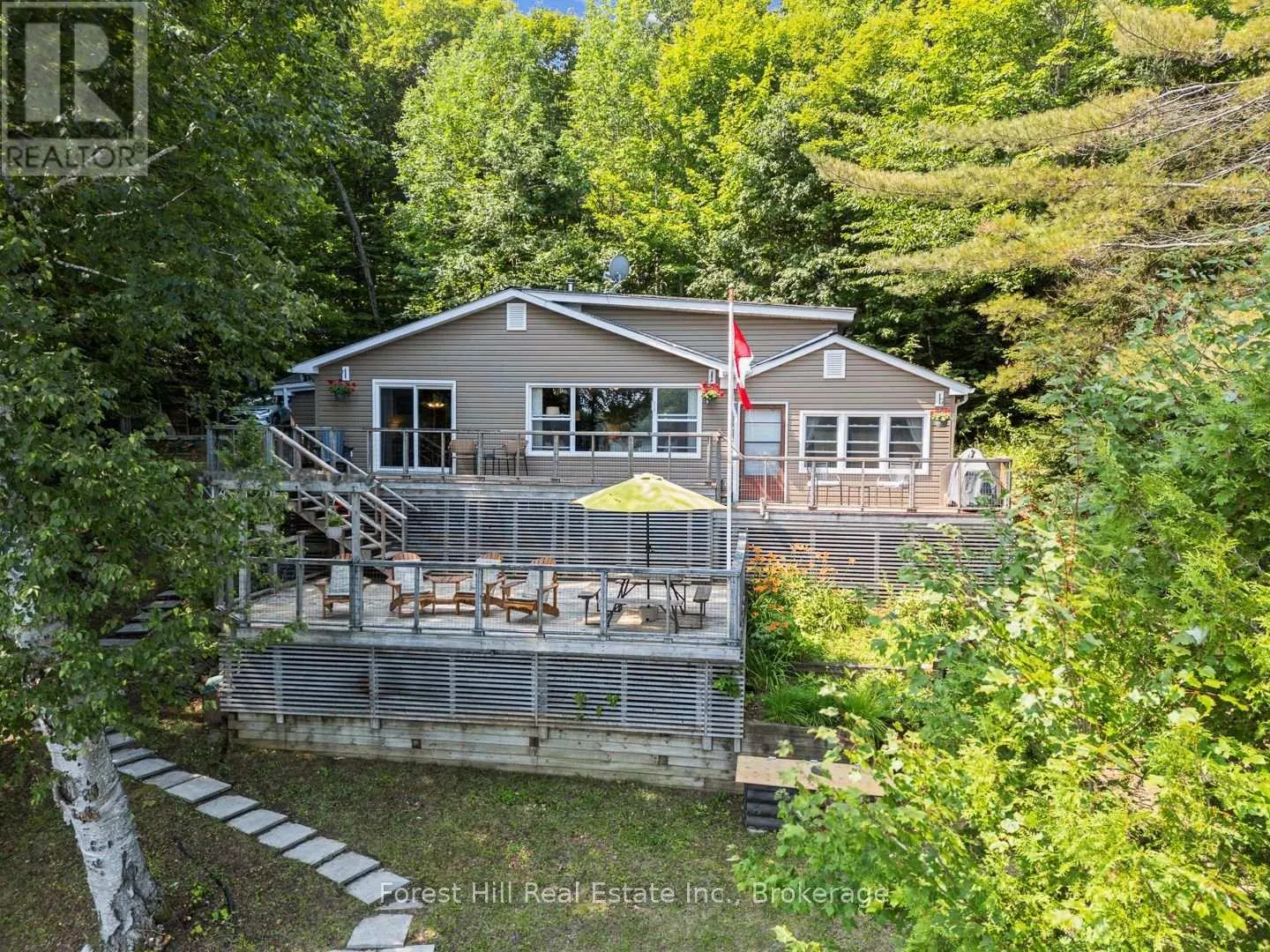 3477 LIVINGSTONE LAKE ROAD