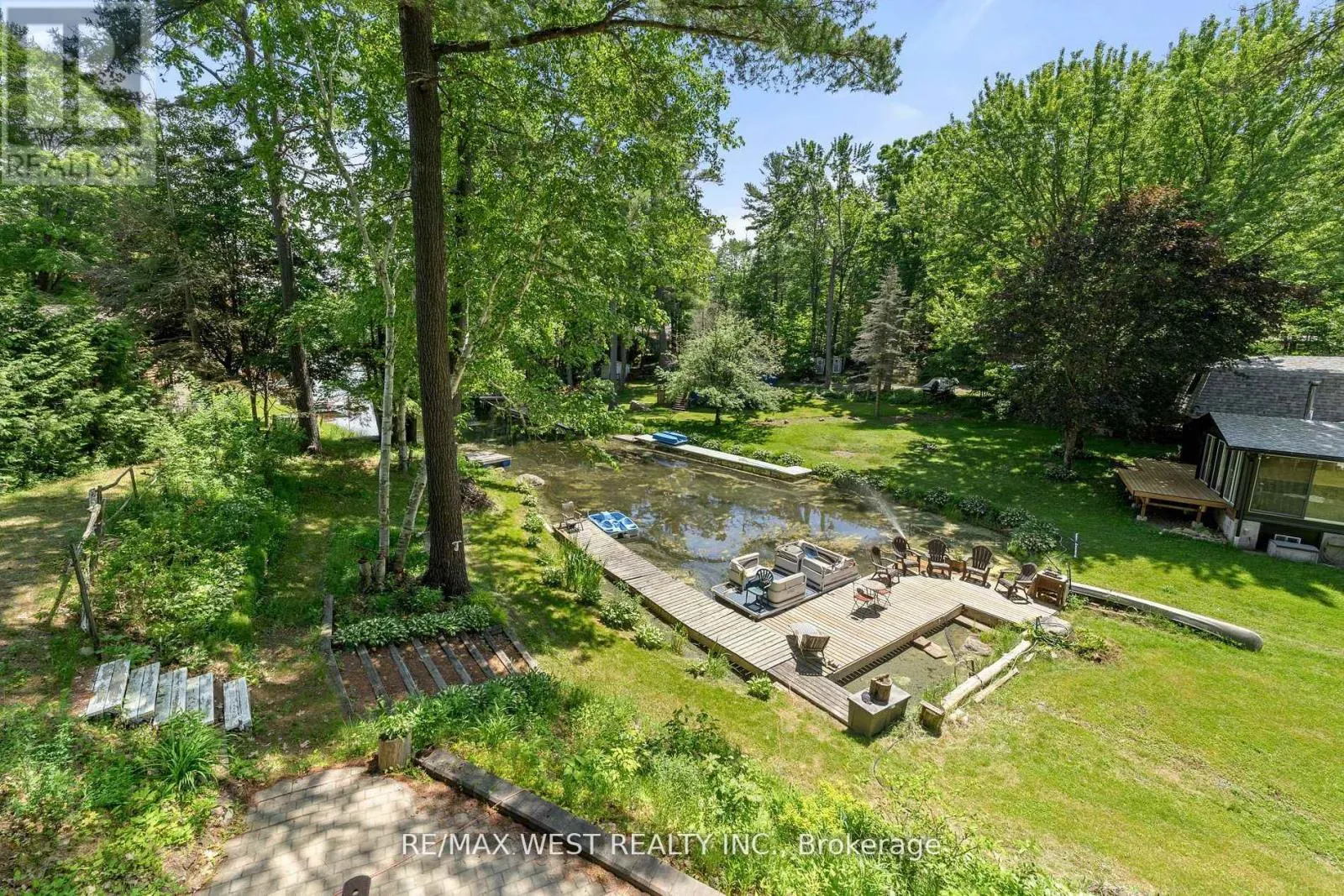 2735 SHEPHERD LANE