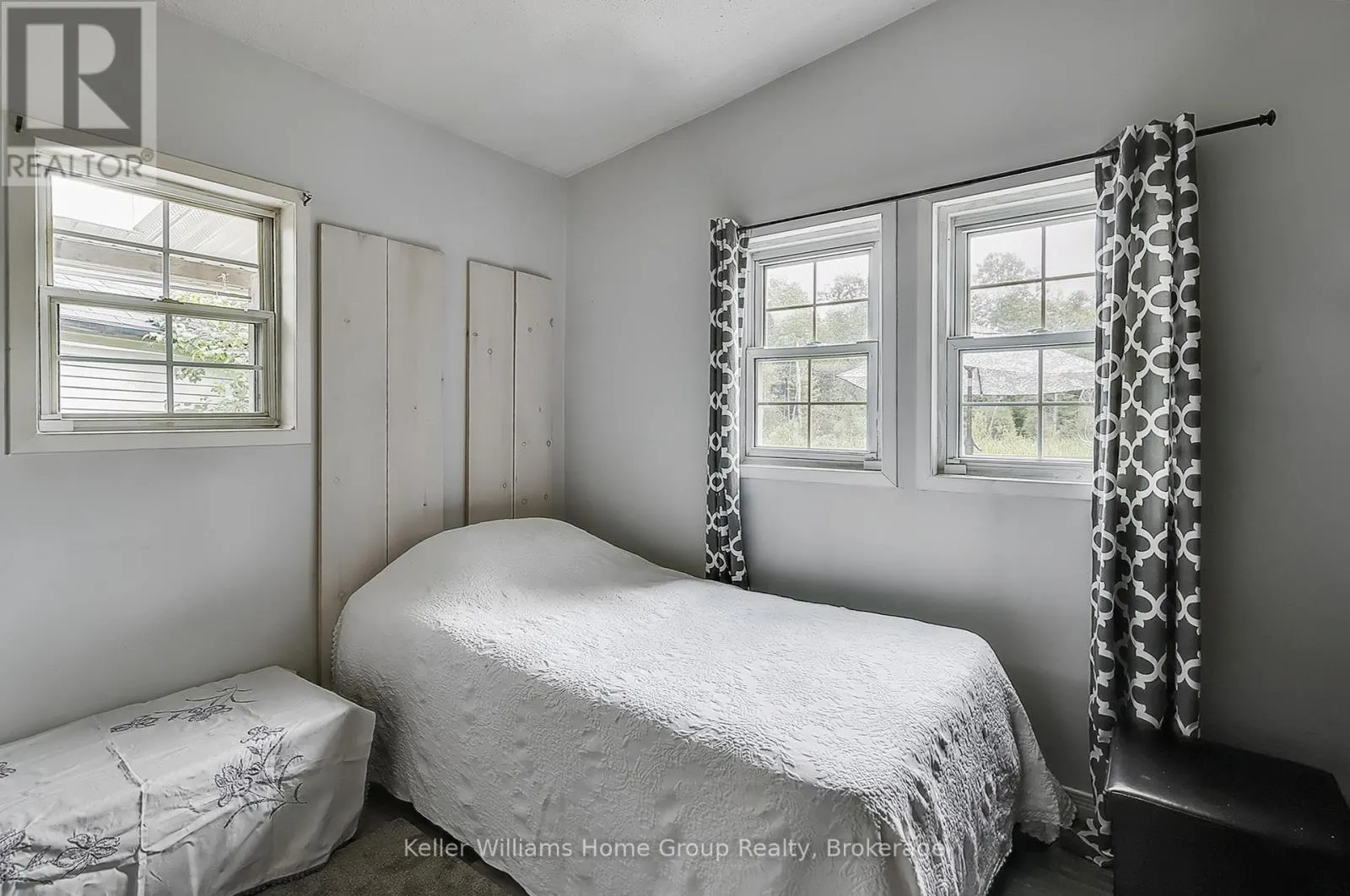 30 - 1085 10TH CONCESSION ROAD W, #30