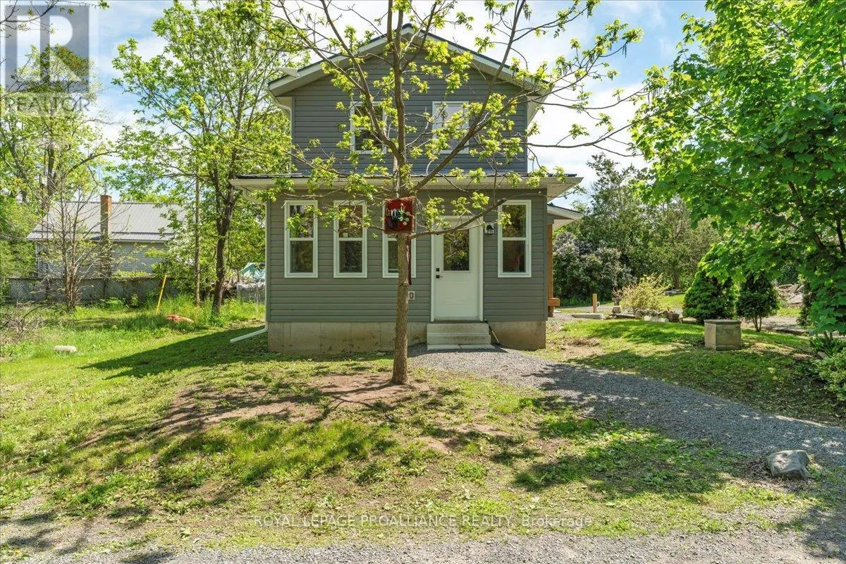 31 ASHE CRESCENT