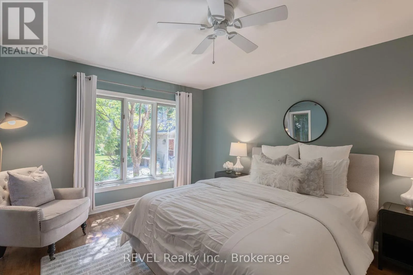 522 MISSISSAGUA STREET