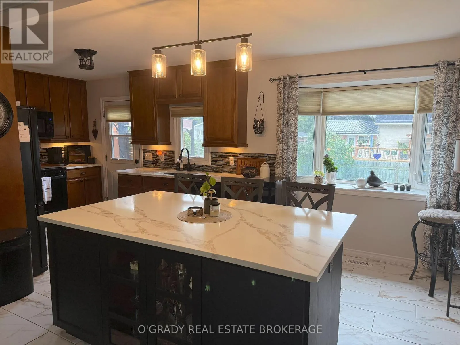 47 MEIGHEN CRESCENT