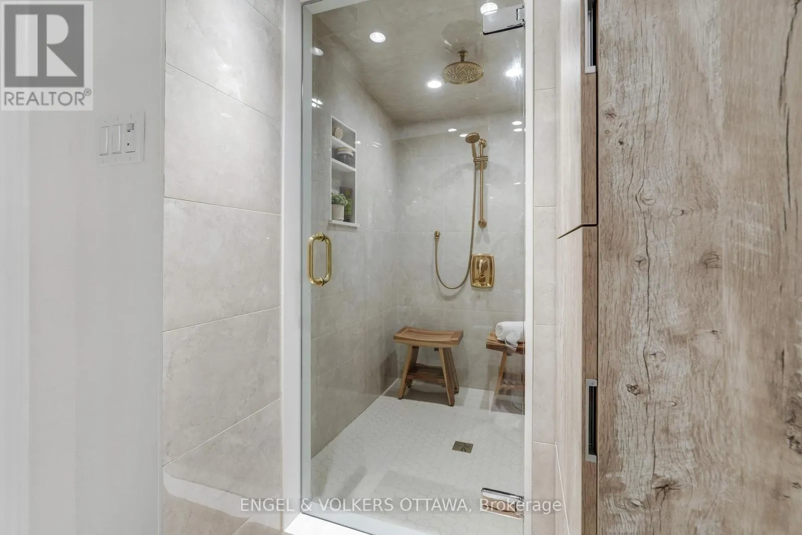 386 ASHBURY ROAD
