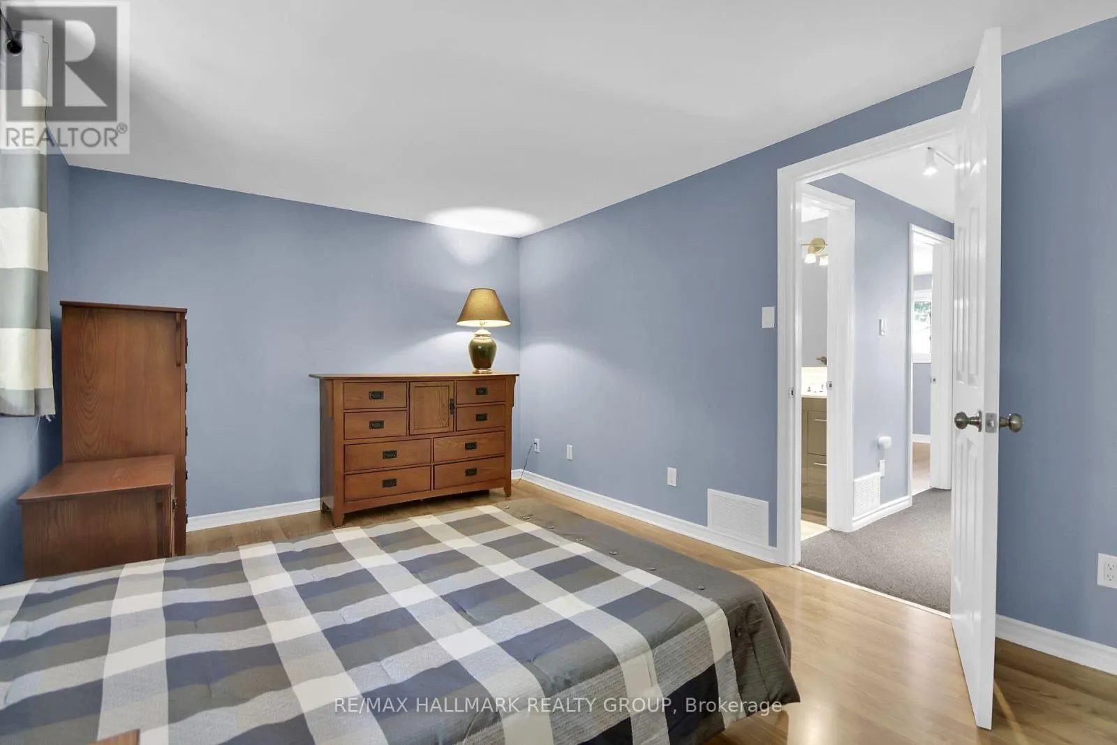113 - 2570 SOUTHVALE CRESCENT