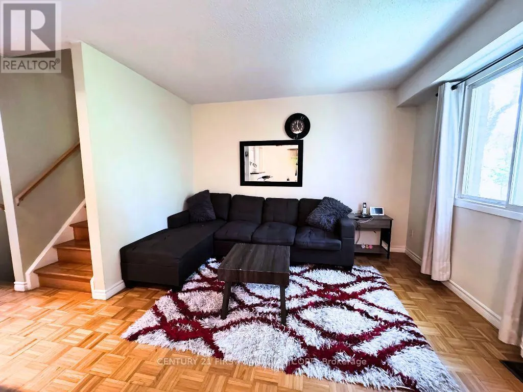 21 - 30 CLARENDON CRESCENT, #21