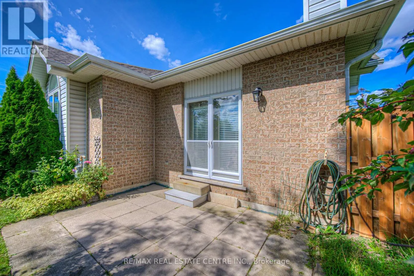 43 POSTOAKS DRIVE