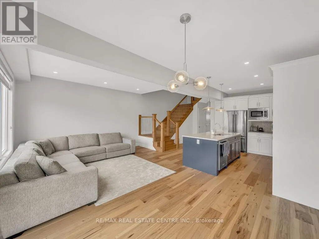 36 WALKER ROAD