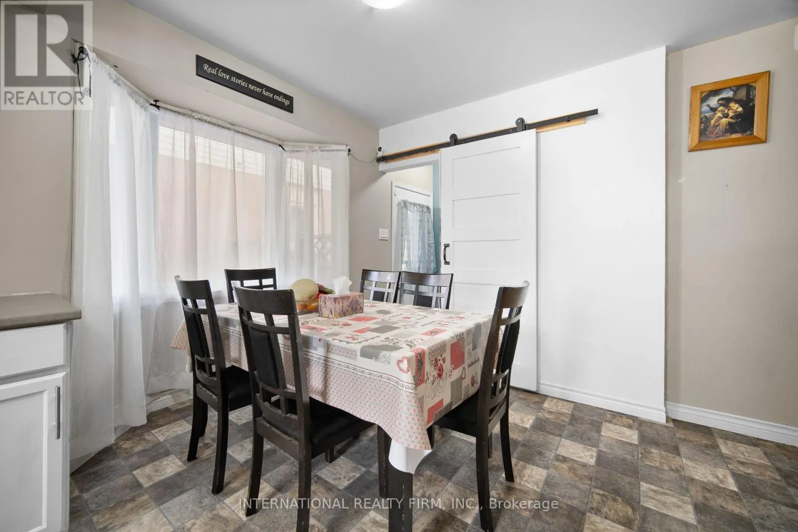 47 SPEIGHT CRESCENT