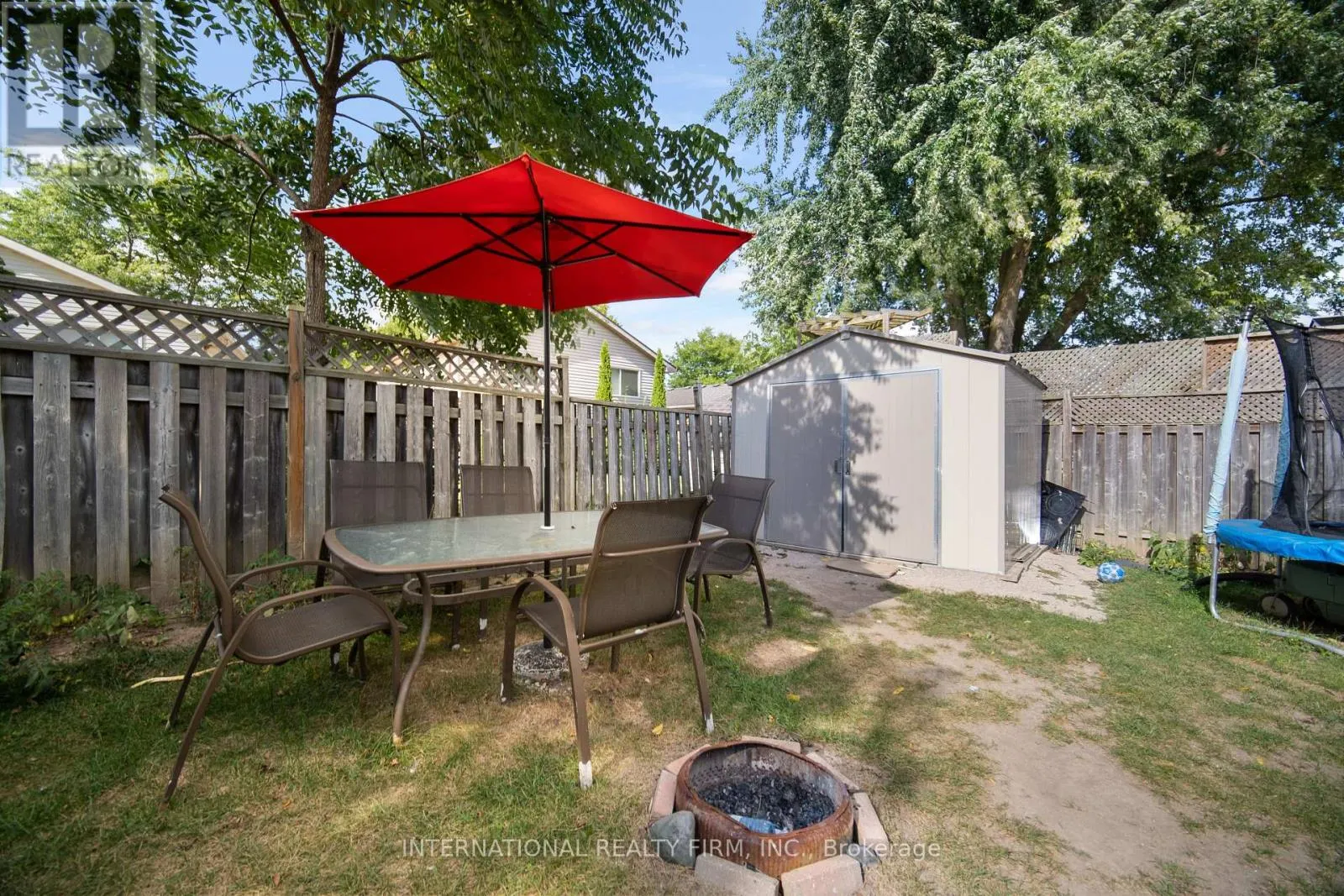 47 SPEIGHT CRESCENT