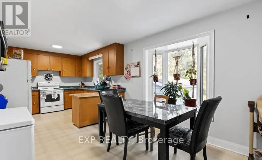 UPPER - 304 FIRST AVENUE