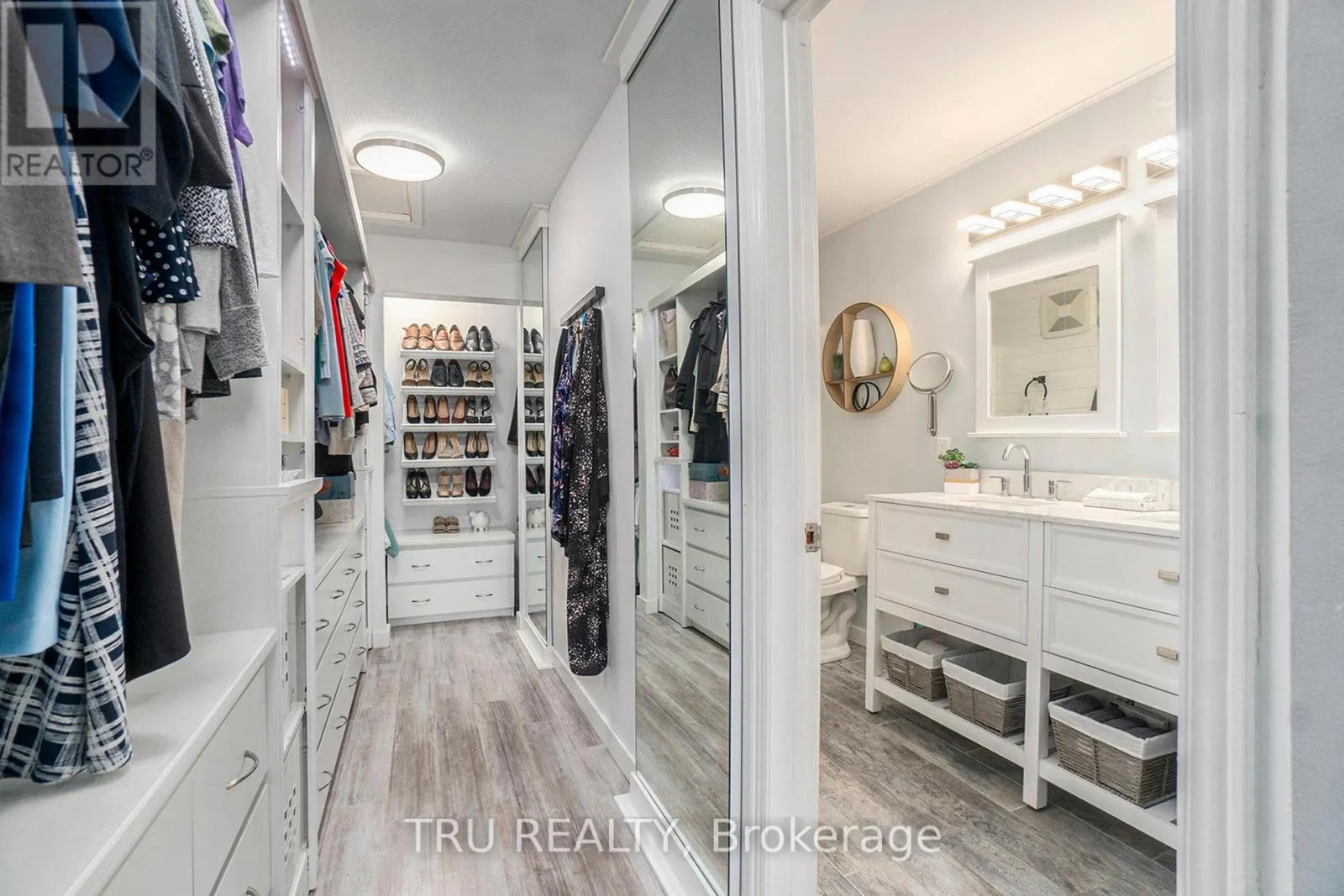 307 STRATAS COURT