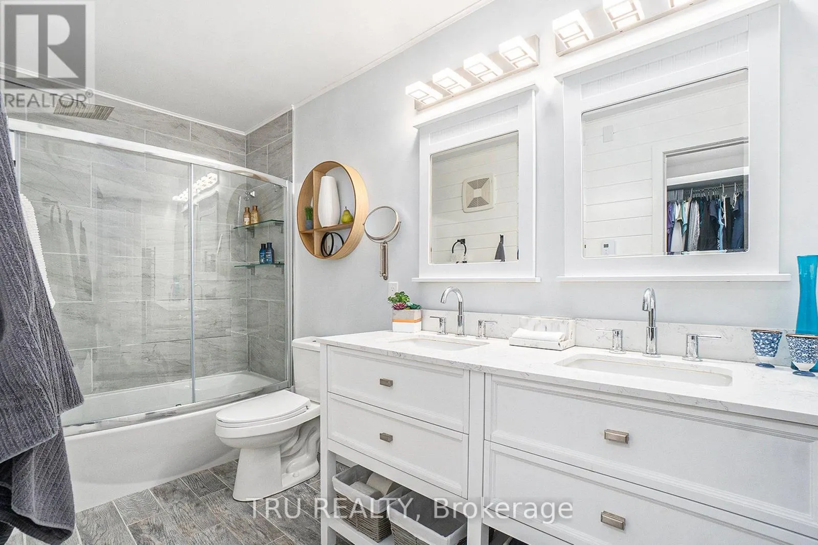 307 STRATAS COURT