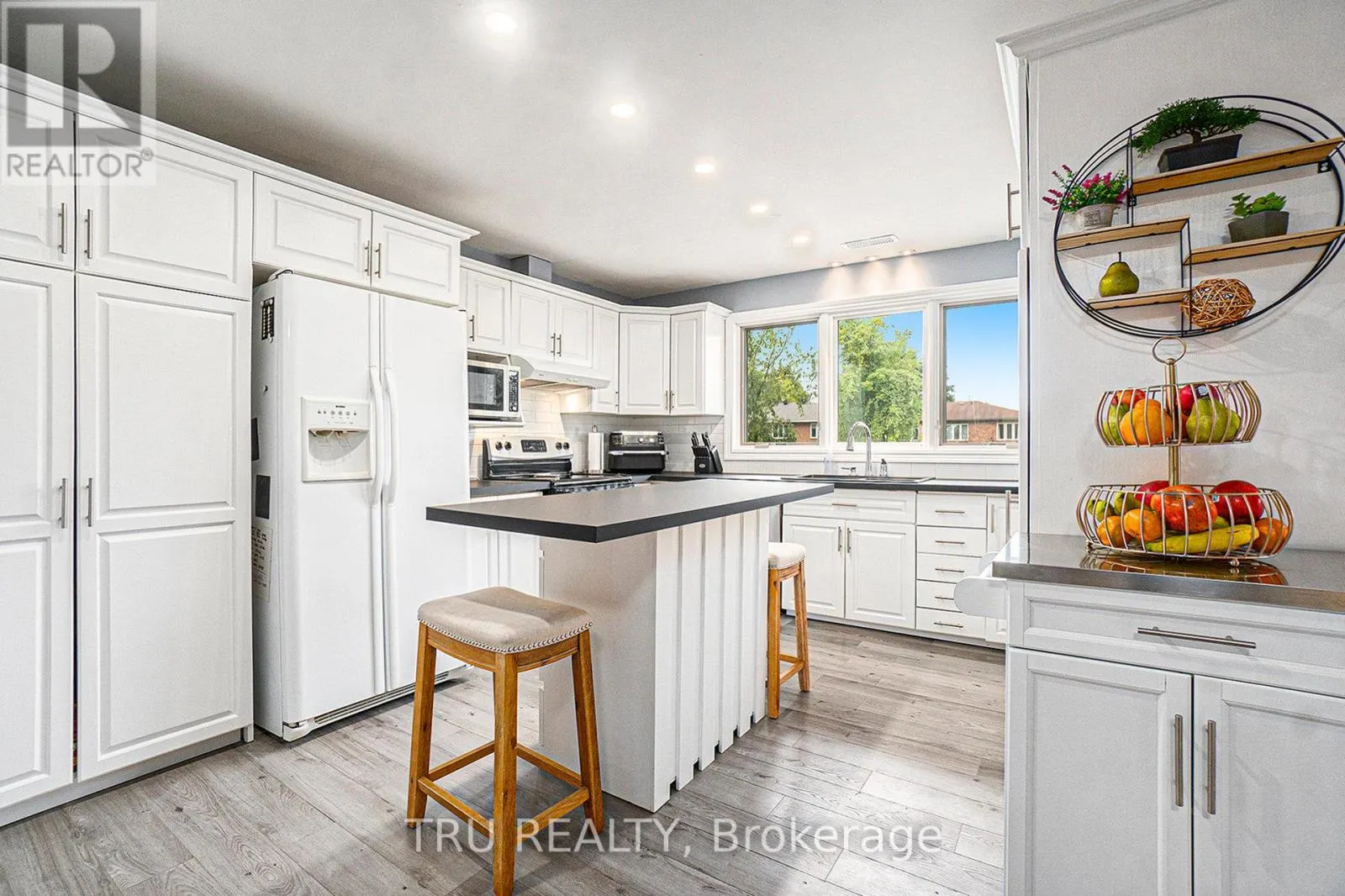 307 STRATAS COURT