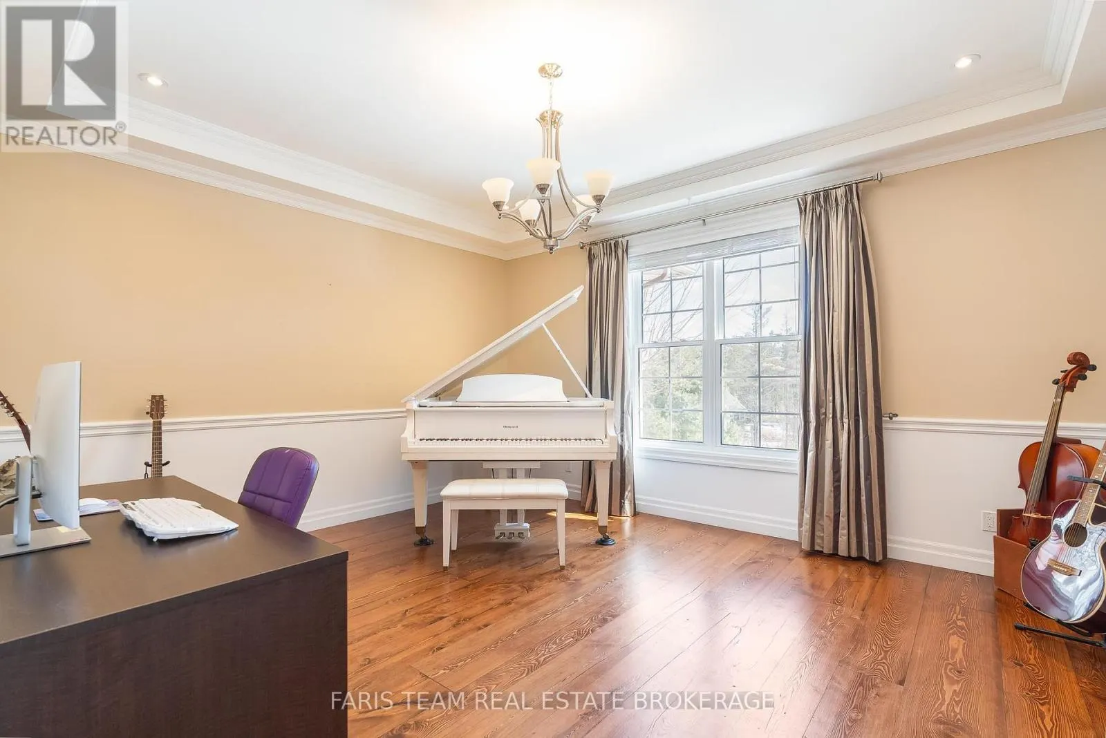 156 DEERFOOT TRAIL