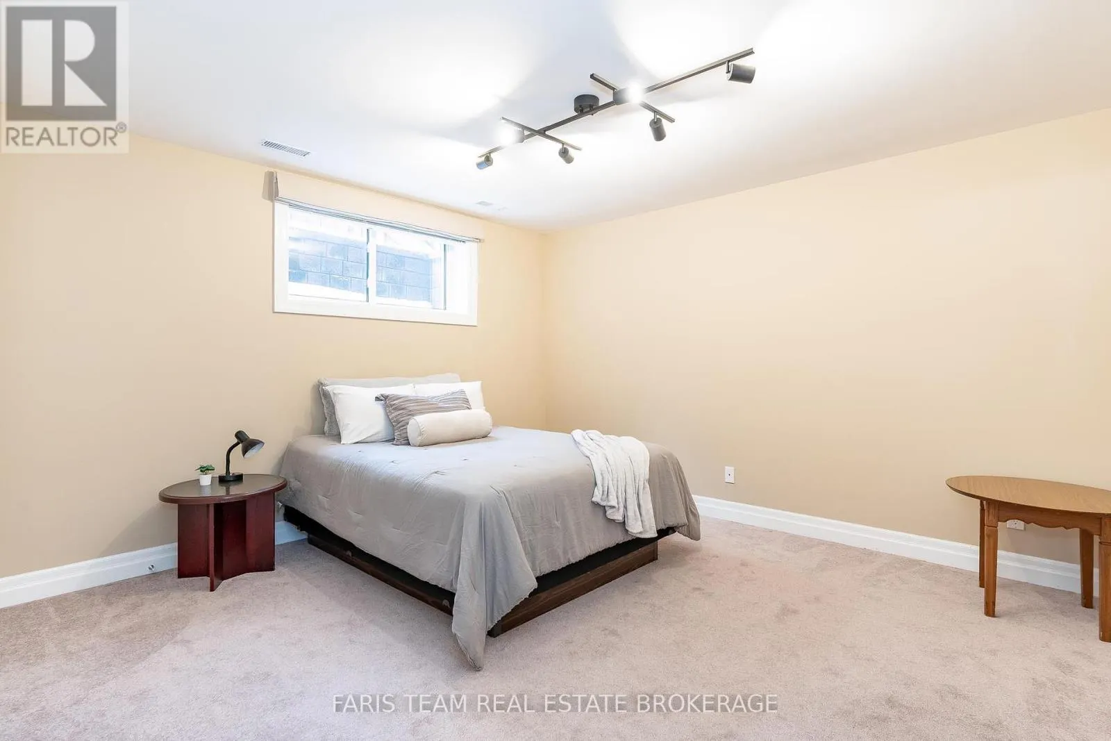156 DEERFOOT TRAIL