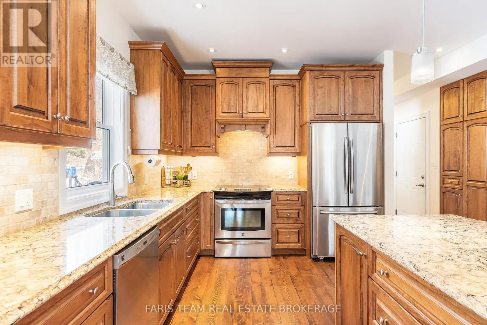 156 DEERFOOT TRAIL