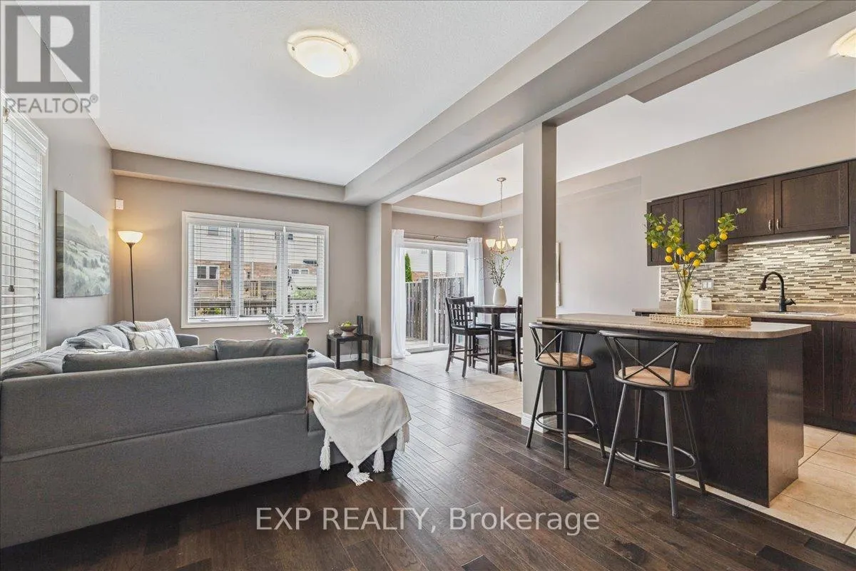 # 39 - 6 CHESTNUT DRIVE