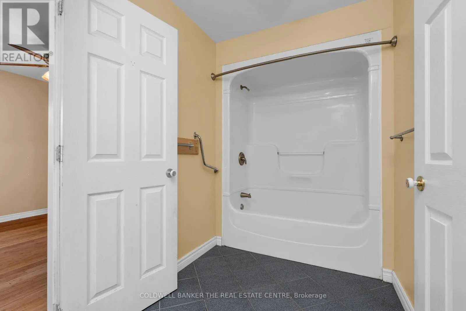 96 ELM STREET