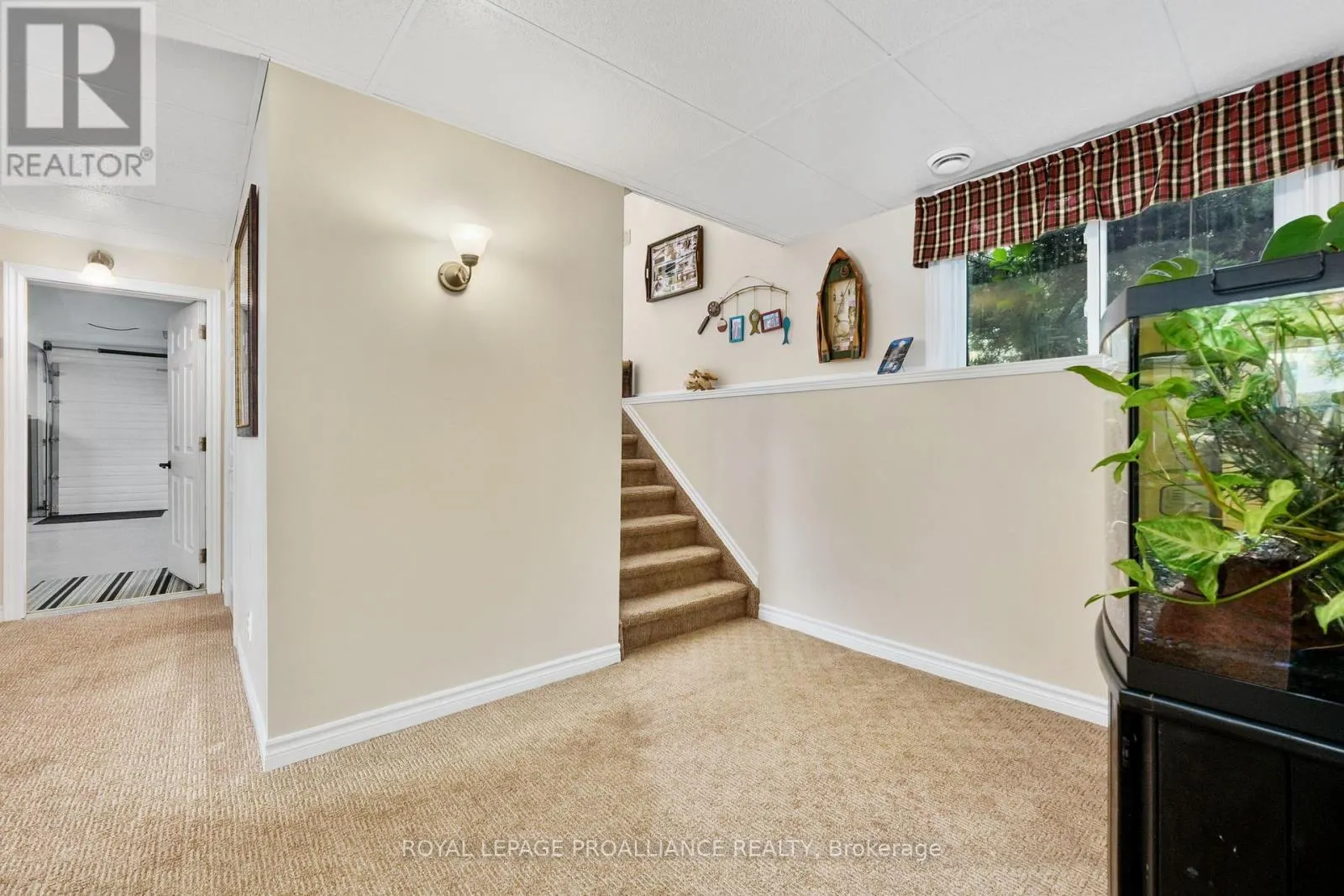 8 - 190 INGHAM ROAD, #8