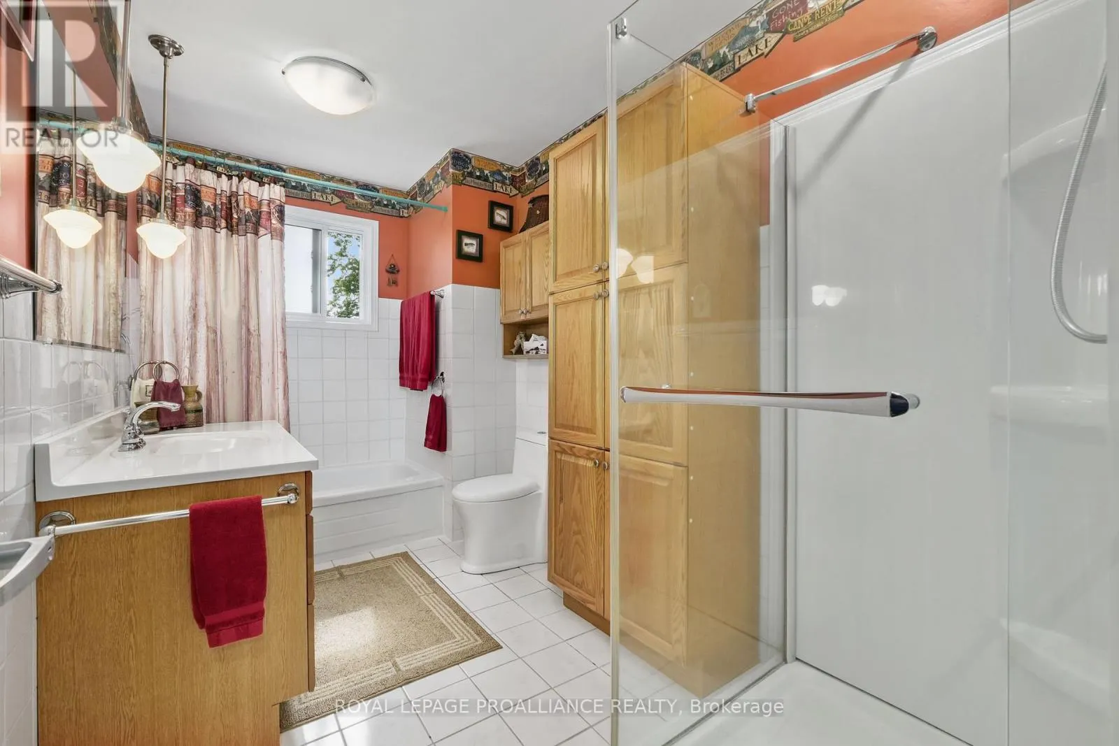 8 - 190 INGHAM ROAD, #8