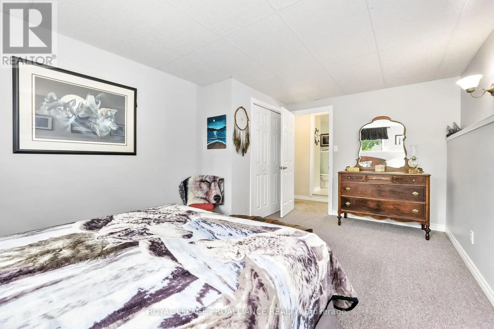 8 - 190 INGHAM ROAD, #8