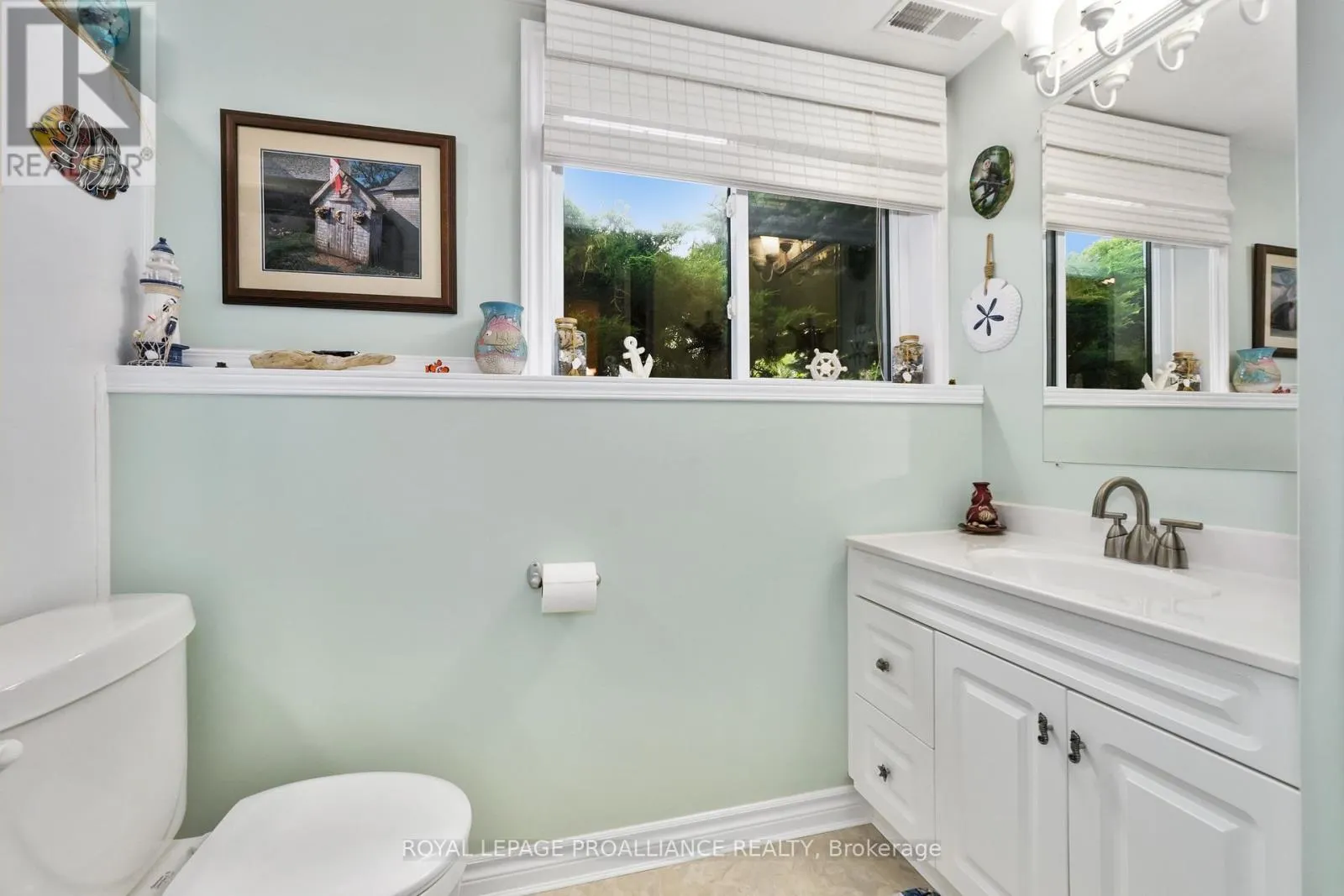 8 - 190 INGHAM ROAD, #8