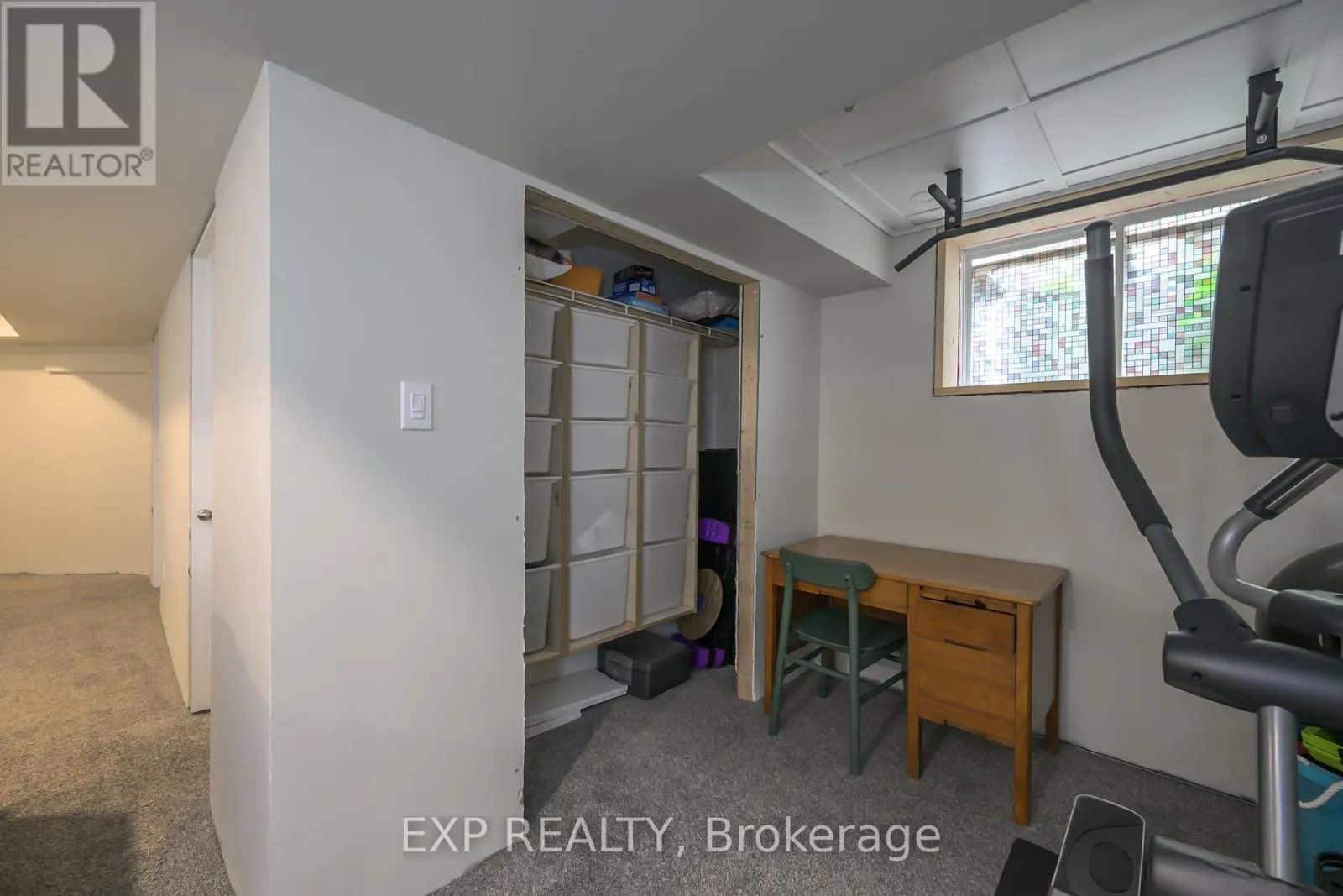 1835 REILLY WALK