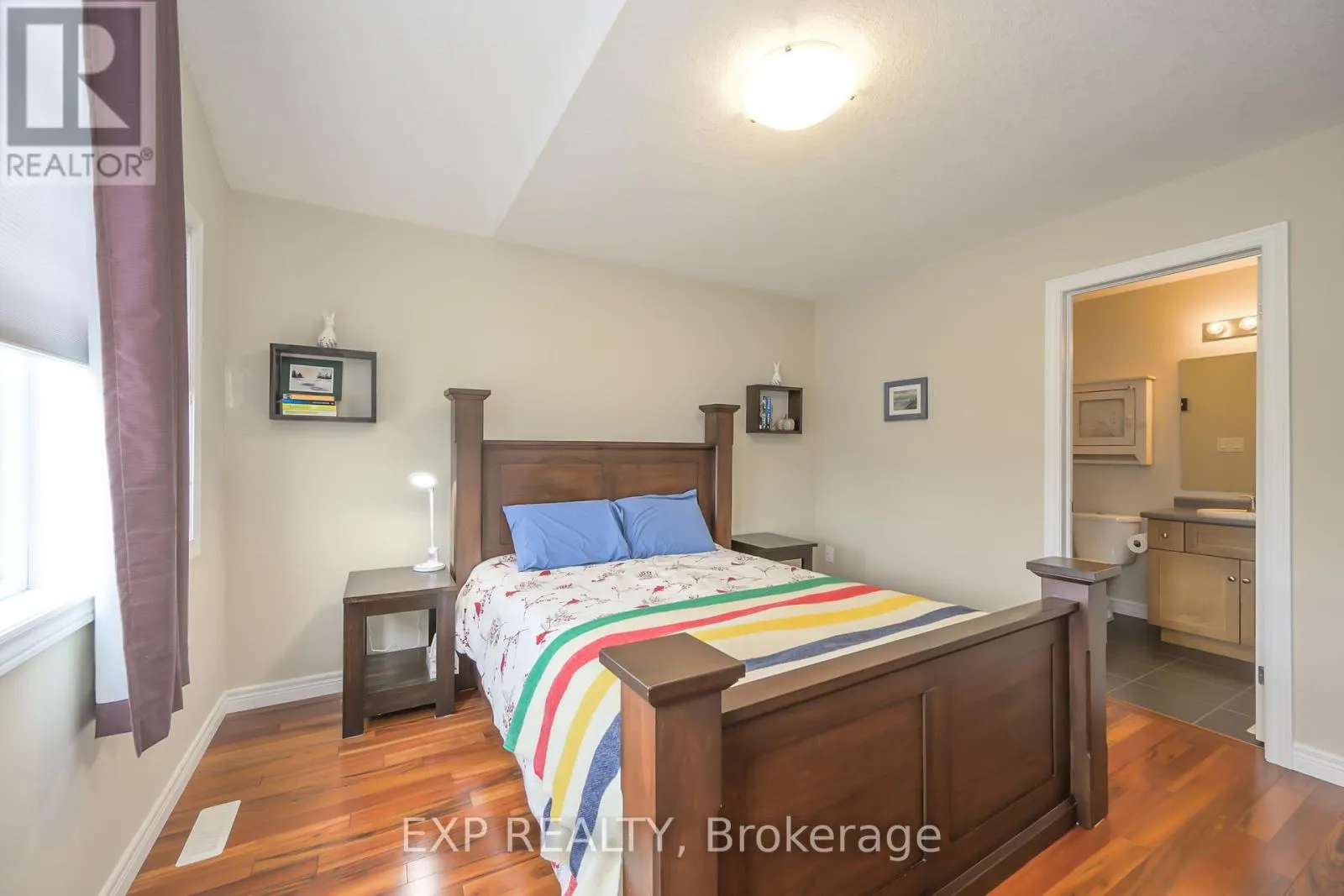 1835 REILLY WALK