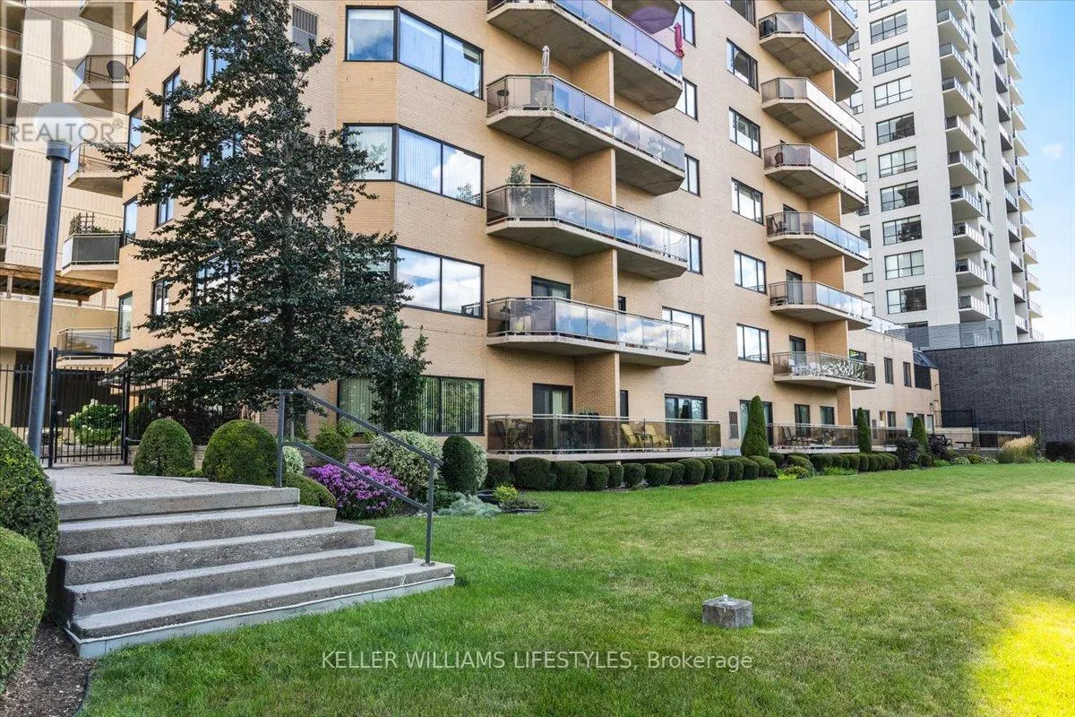 1202 - 19 KING STREET, #1202