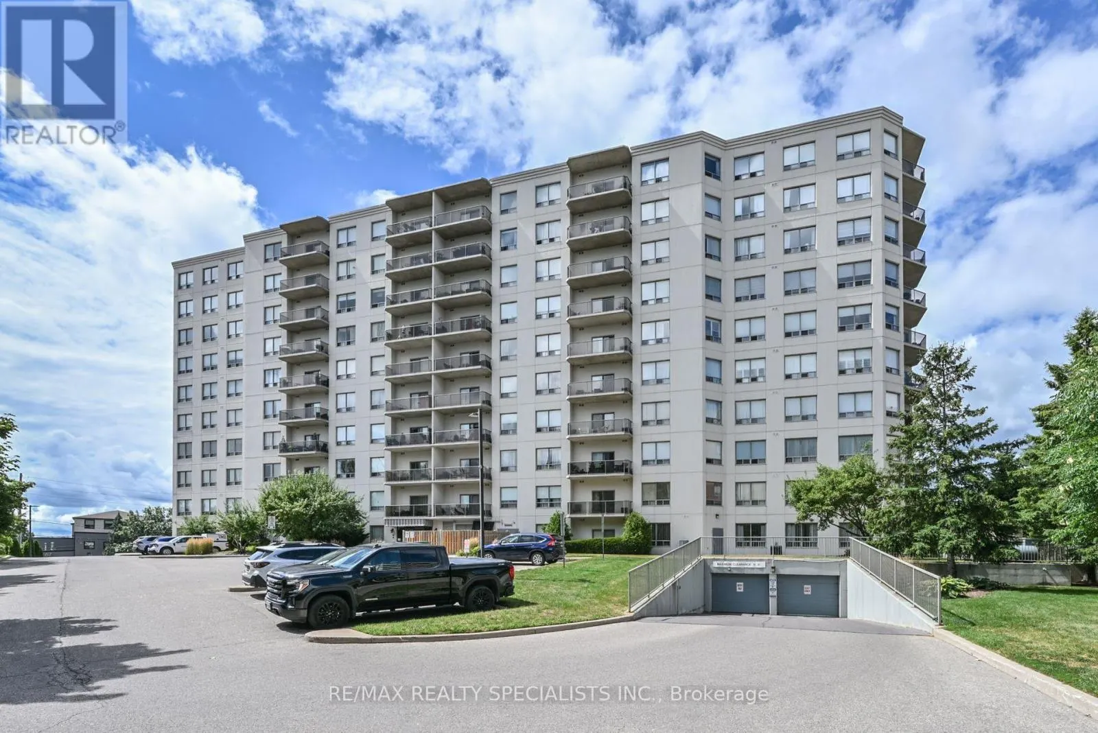 505 - 60 WYNDHAM STREET S