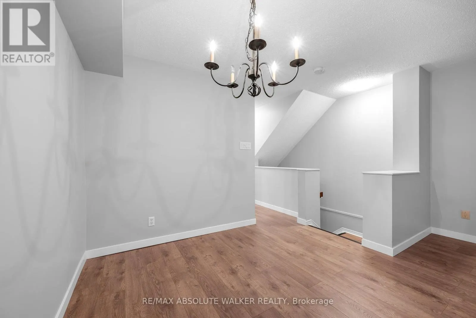 1673 LOCKSLEY LANE