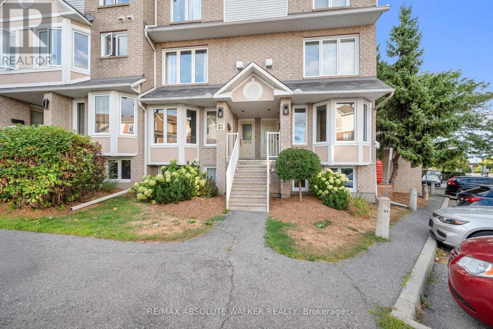 1673 LOCKSLEY LANE