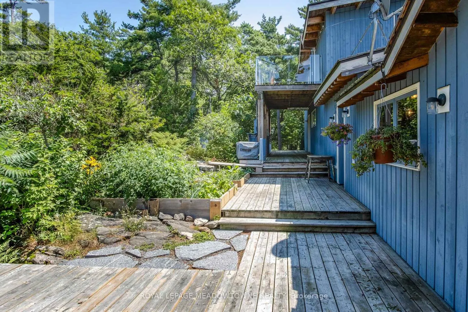 B433 CAMPBELL ISLAND, TWP OF THE ARCHIPELAGO