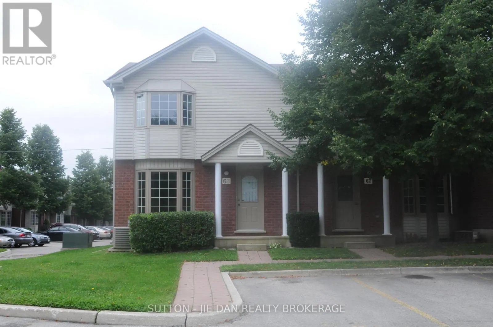 63 - 70 CHAPMAN COURT, #63