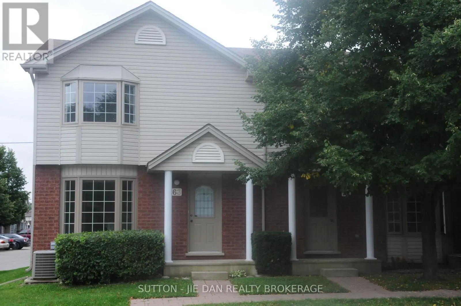 63 - 70 CHAPMAN COURT, #63