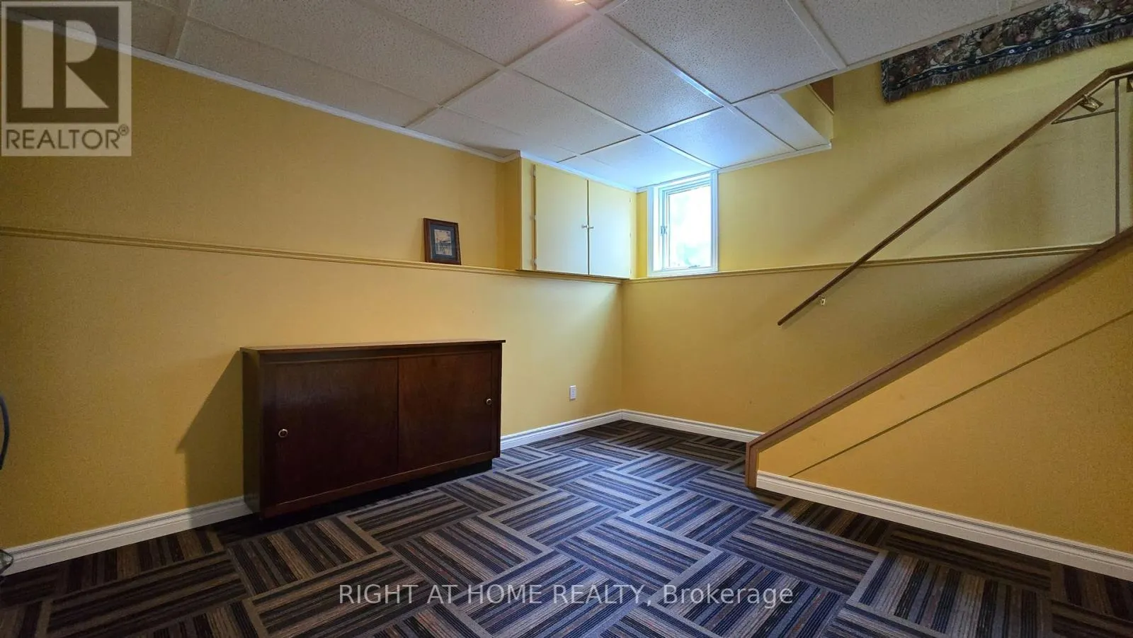 31 PORTAGE ROAD