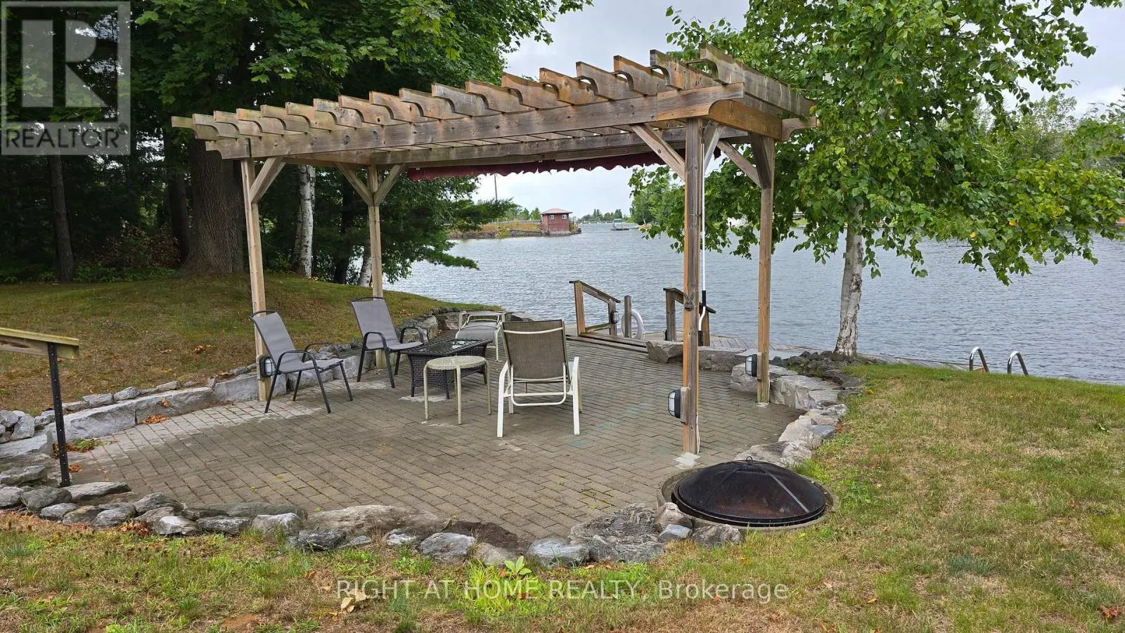 31 PORTAGE ROAD