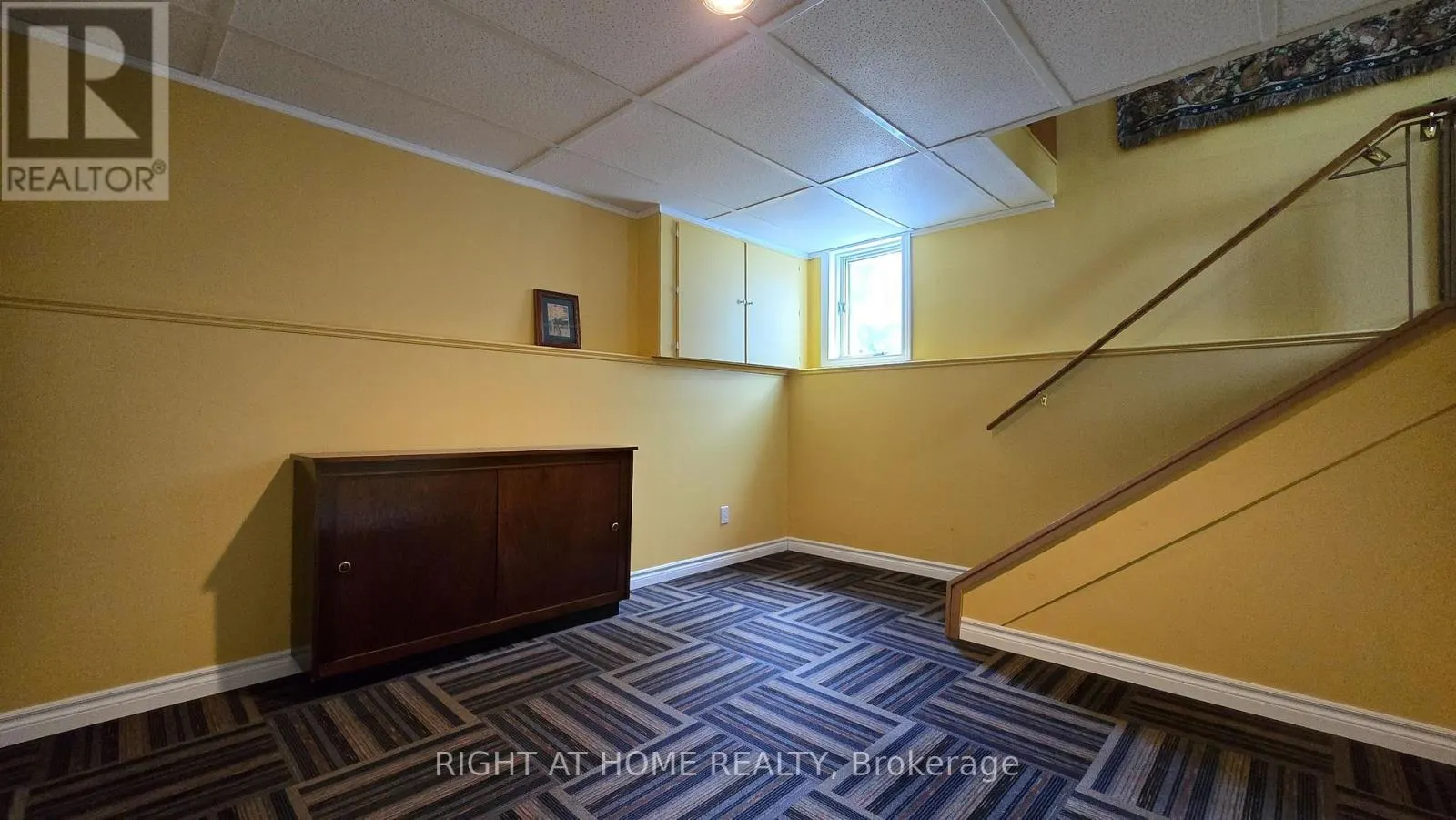 31 PORTAGE ROAD