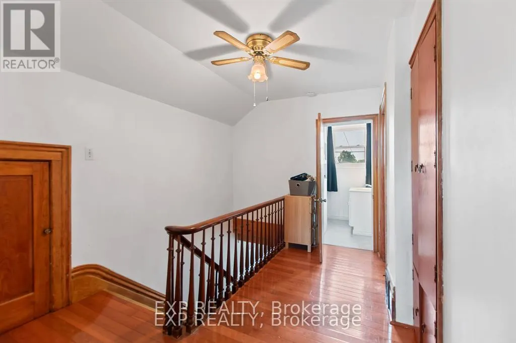 21 LINCOLN AVENUE