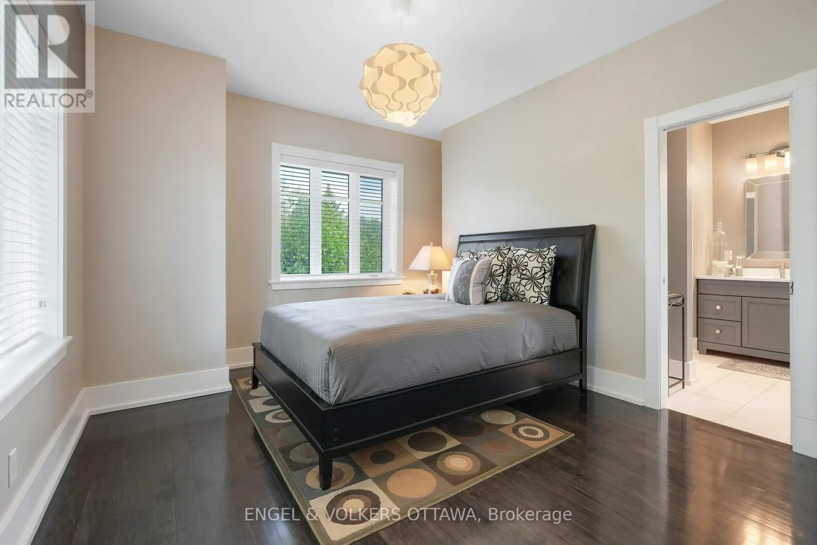 25 KAYMAR DRIVE
