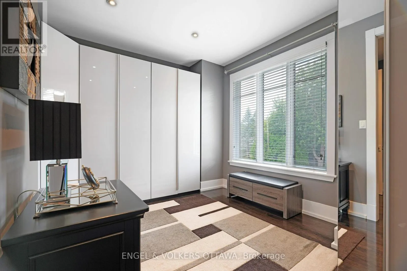 25 KAYMAR DRIVE