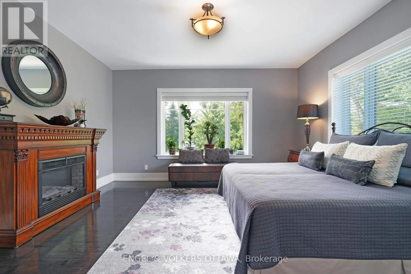 25 KAYMAR DRIVE