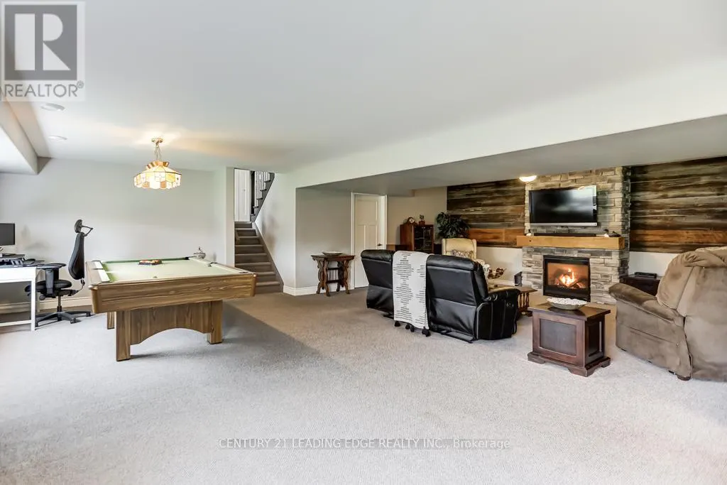 138 HIDDENVALLEY DRIVE