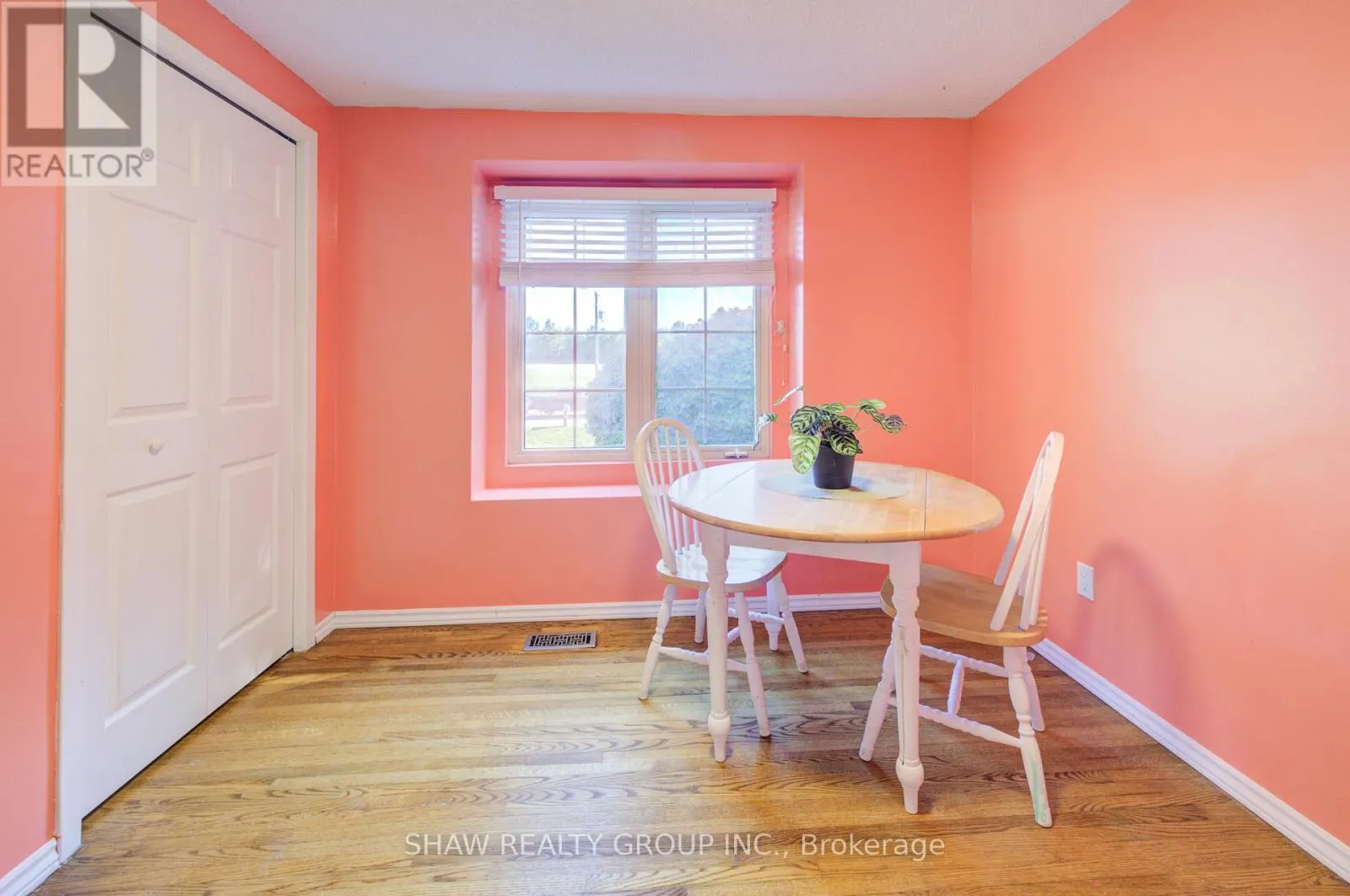 5888 WELLINGTON ROAD