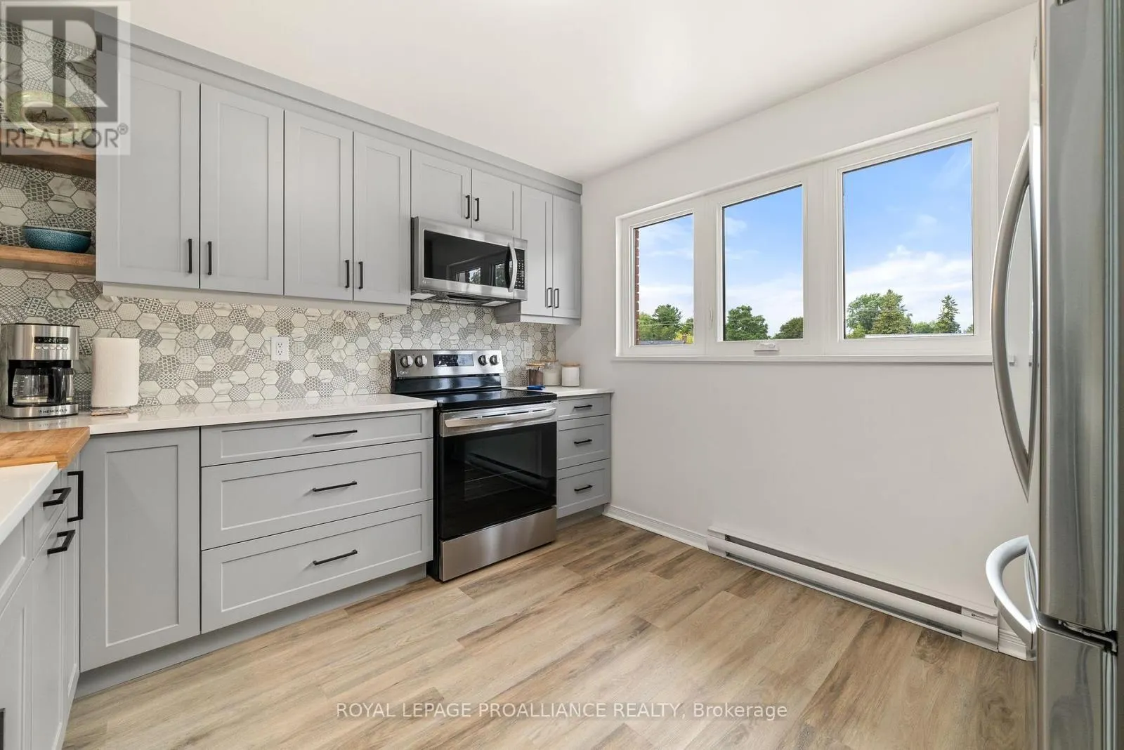 12 - 179 HERCHIMER AVENUE, #12