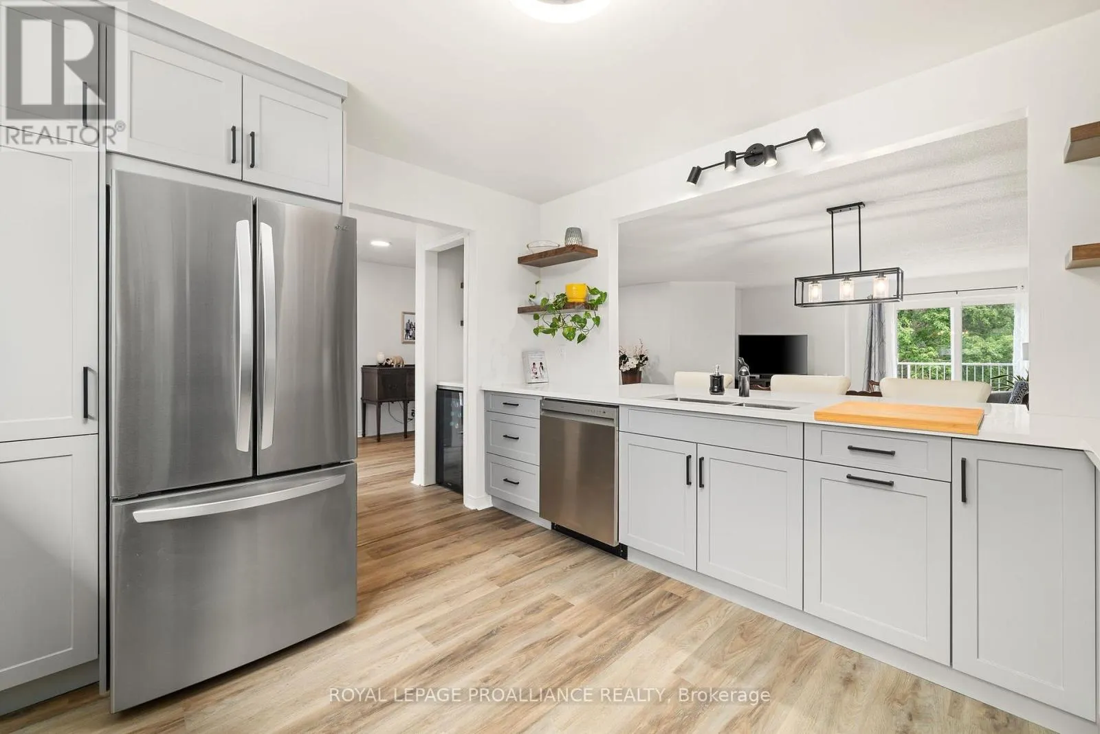 12 - 179 HERCHIMER AVENUE, #12