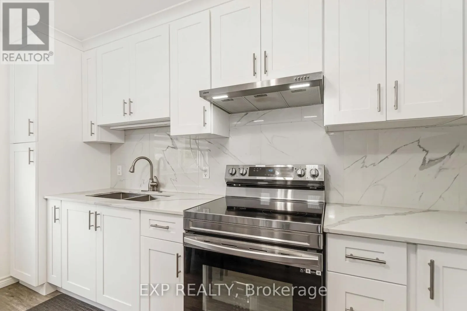 3 - 1035 CARTIER BOULEVARD