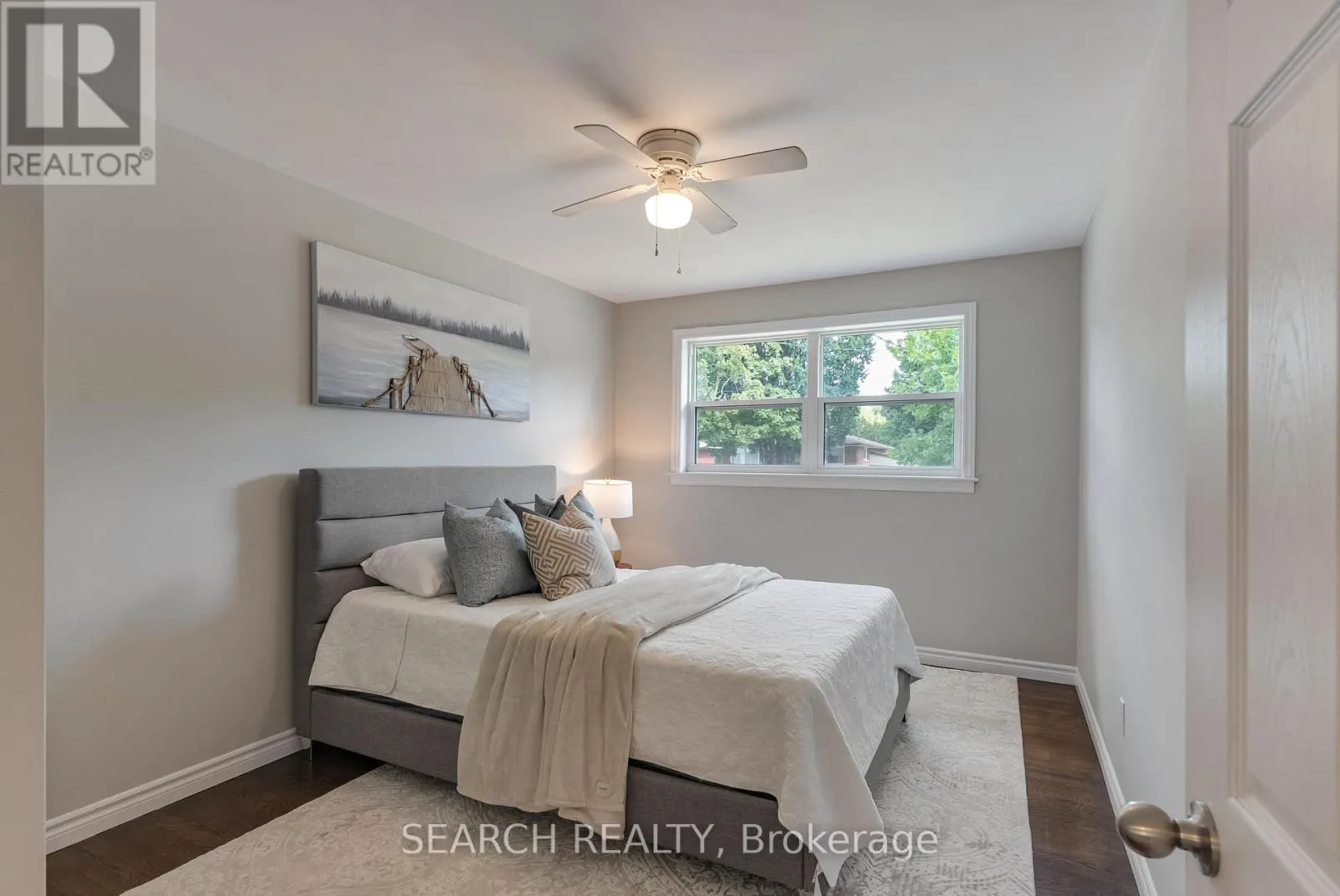 82 SOUTHMOOR DRIVE